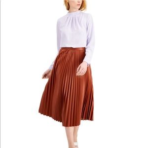 🌺NWT Lilac Blouse!🌺